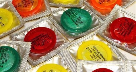 Blowjob ohne Kondom gegen Aufpreis Sex Dating Wittlich